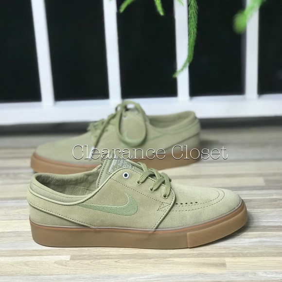 NWT Nike SB Zoom Janoski NEUTRAL OLIVE WMNS - Picture 4 of 7